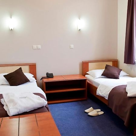 Hotel Pakrac Eksteriør bilde