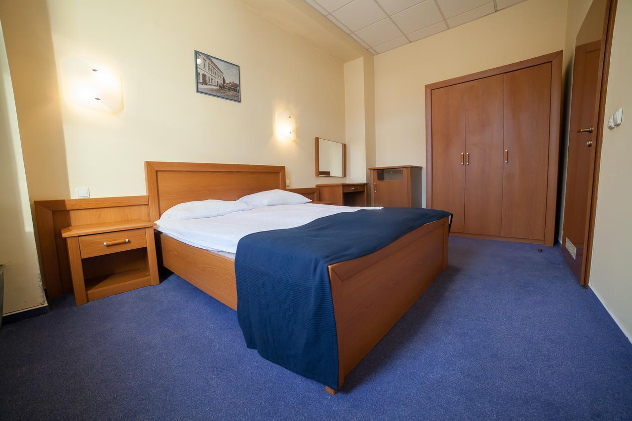 Hotel Pakrac Eksteriør bilde