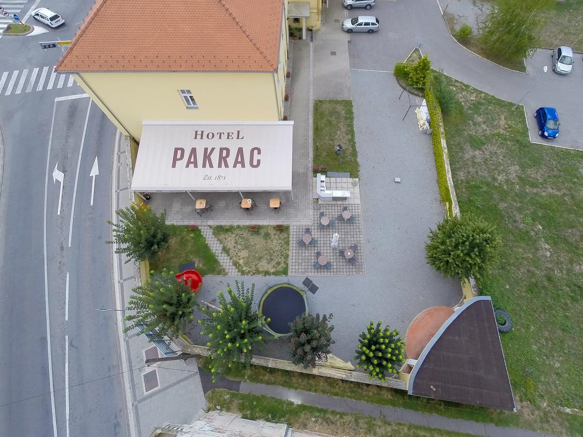 Hotel Pakrac Eksteriør bilde