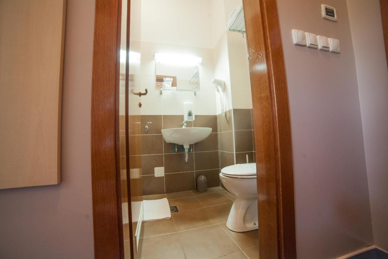 Hotel Pakrac Eksteriør bilde