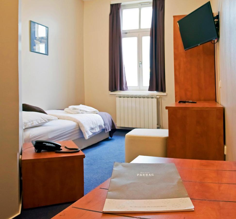 Hotel Pakrac Eksteriør bilde